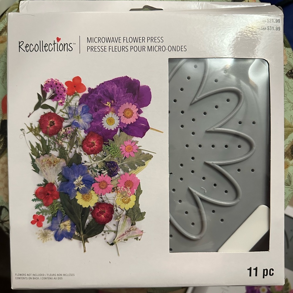Recollections (Microwave) Flower Press